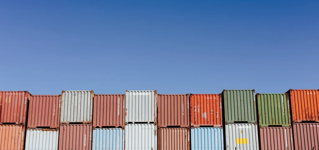 stacks-of-multi-coloured-shipping-containers-2023